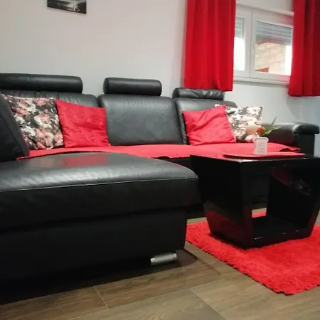 Gabi Apartment Makarska